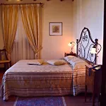 فندق Poggioleone 3*