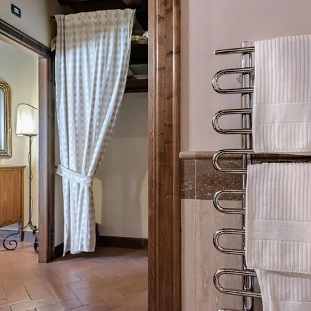 Poggioleone Hotel 3*