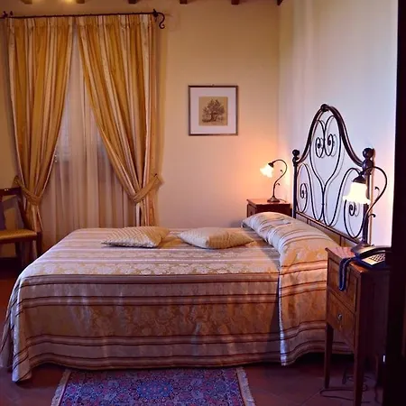 Ξενοδοχείο Poggioleone 3*