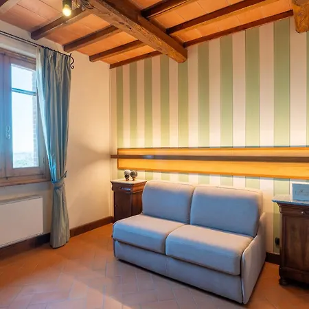 Poggioleone 3*