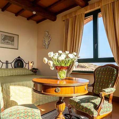 Poggioleone Hotel
