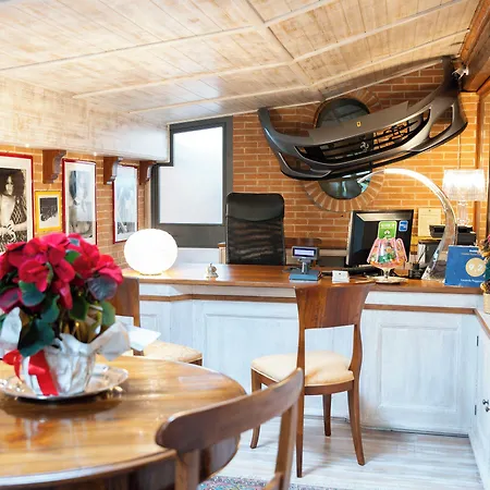 Poggioleone Hotel