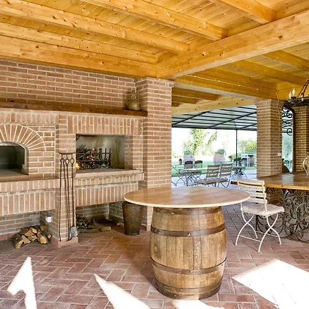 Poggioleone 카스틸리오네델라고